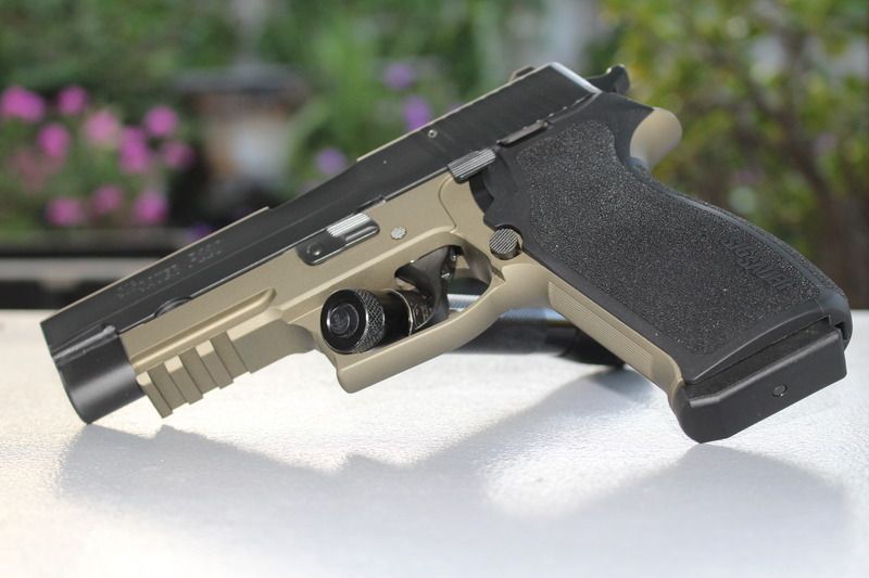 SIG Talk P220 E2 Grip Gap